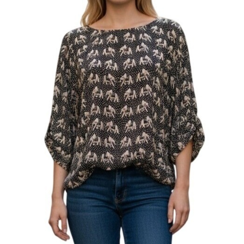 PIXLEY Dark Gray Elephant Print Top 3/4 Length Roll Tab‎ Sleeves Women's Small